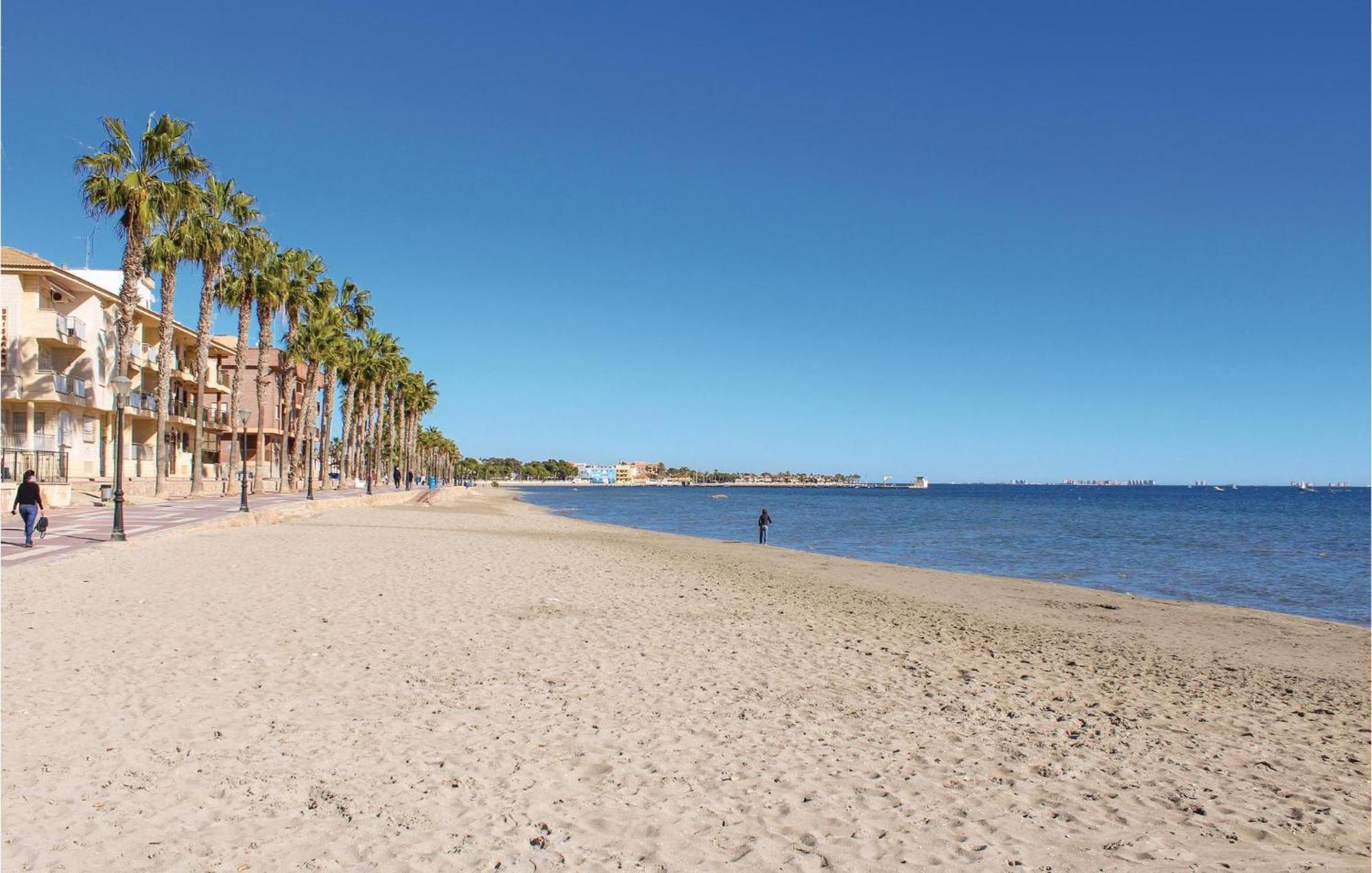Cozy Apartment In Los Alcazares With Wifi Exteriör bild